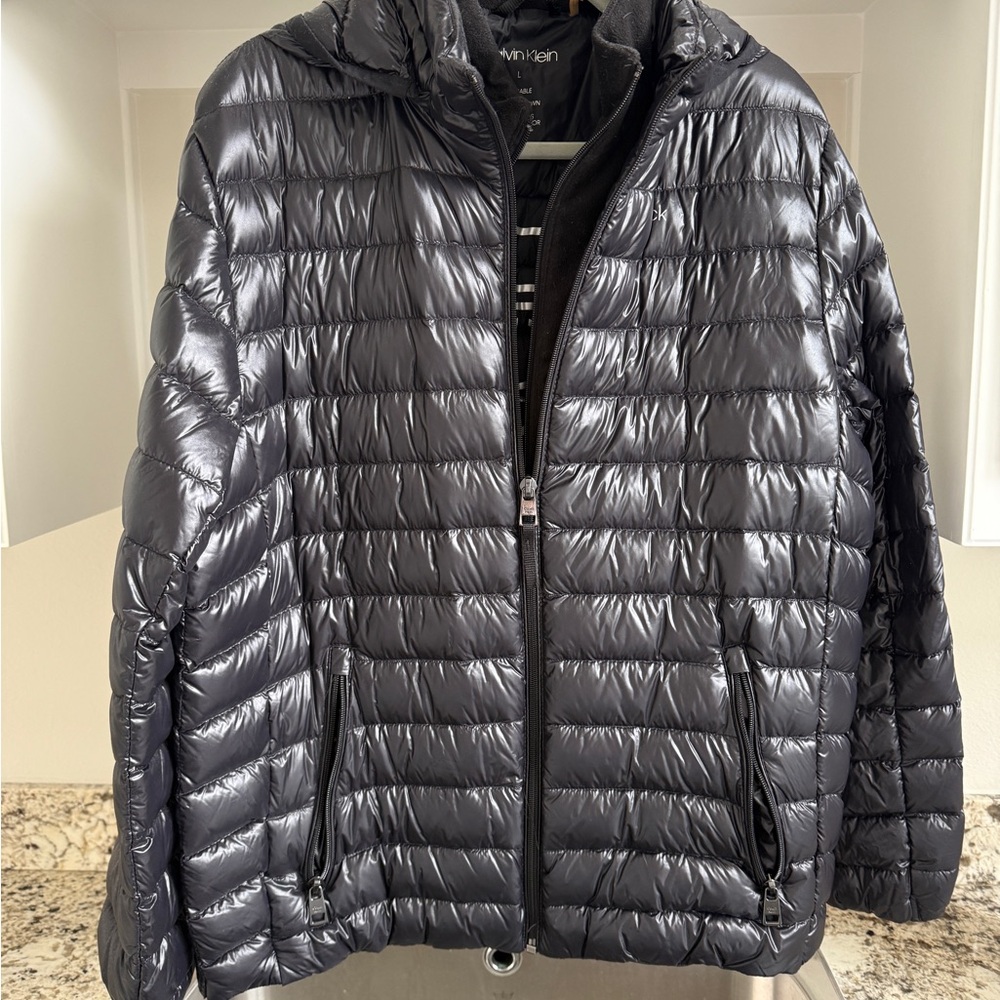 Calvin Klein  Shiny Quilted Hooded Puffer Jacket - Charcoal